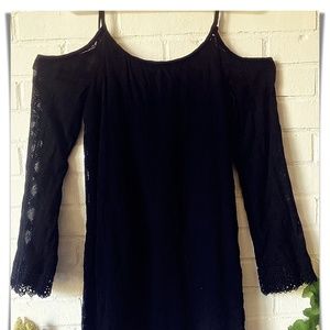 Cold-Shoulder Geometric Mini